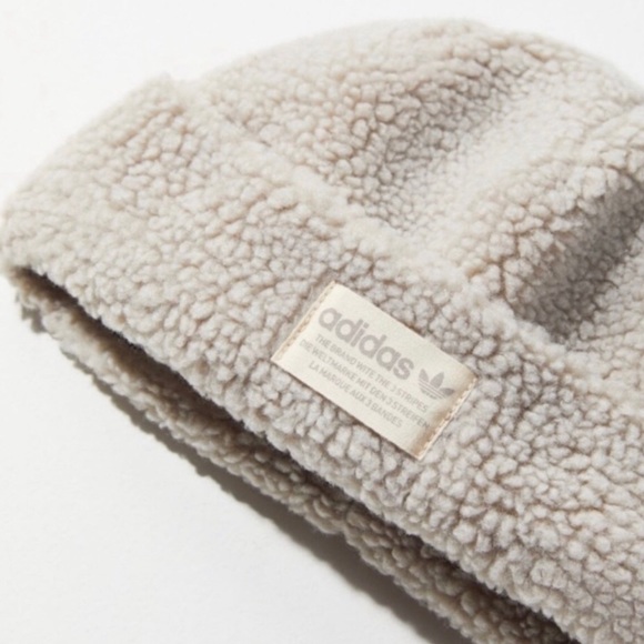 Adidas Sherpa Nova Off White Beanie Nwt 
